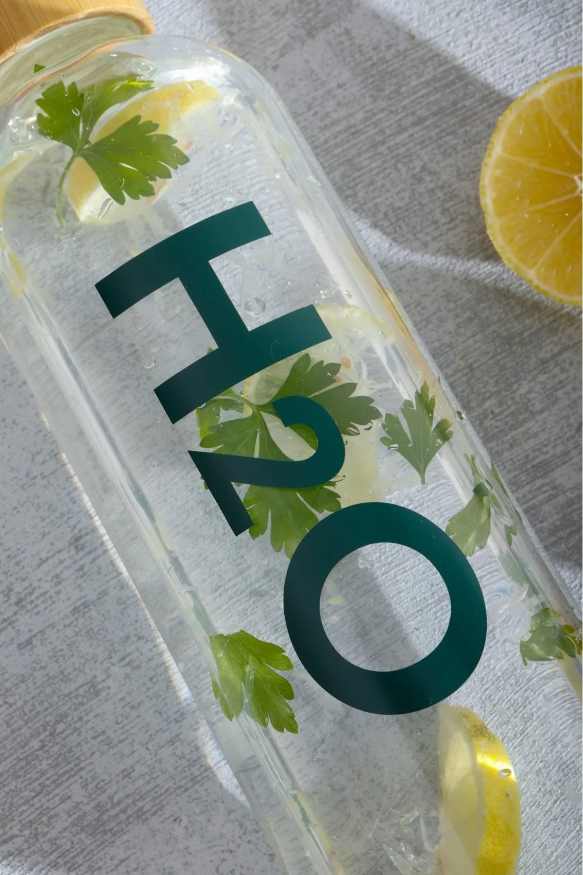 Tohana H2O Glass