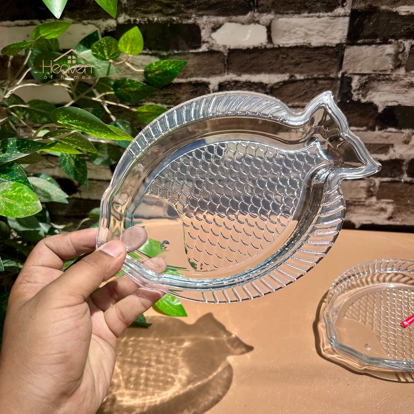 Heaven® Set of 2 Oval Salad Dishes Transparent Glass Serving Trays Fish Style 8 Inches - Heaven of homes - Sale Pakistan