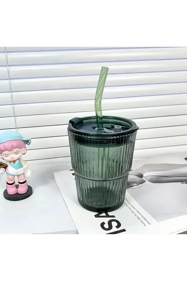 Elegant Green Glass Tumbler