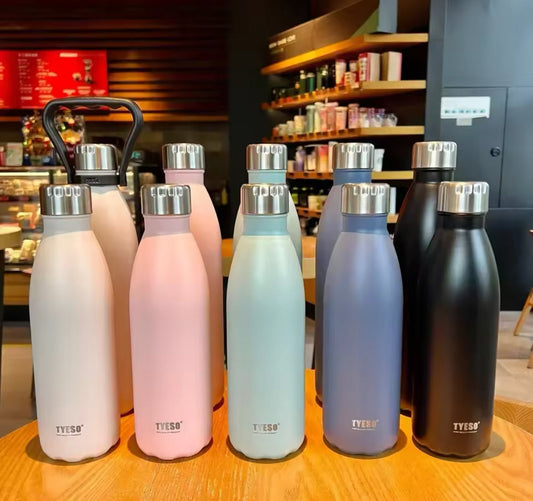TYESO Orignal Stainless Steel Insulated Water Bottles For Hot And Cold Beverages 750ml And 1000ml