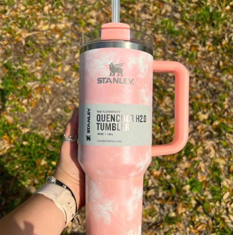 Stanley The Quencher H2.0 FlowState™ Tumbler | 40 OZ | Tie Die Pink