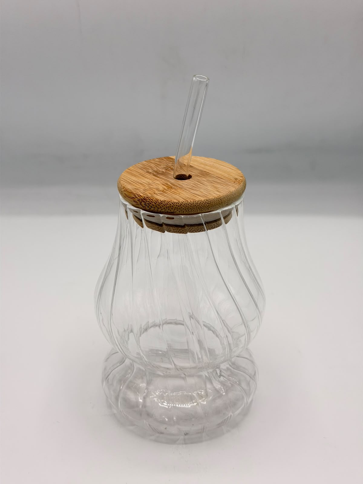 Trendy sipper glass