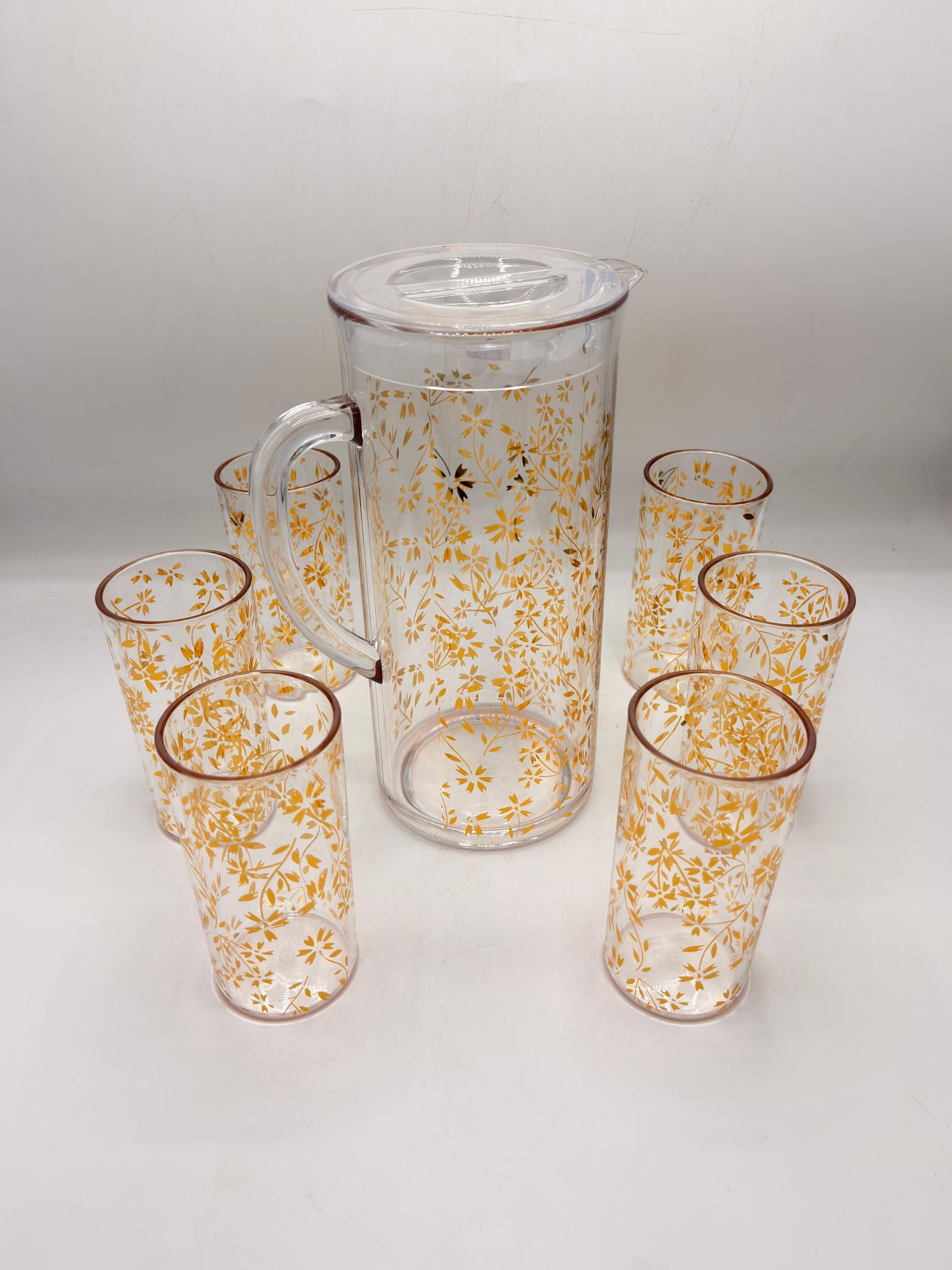 Golden leaf acrylic jug and glasses