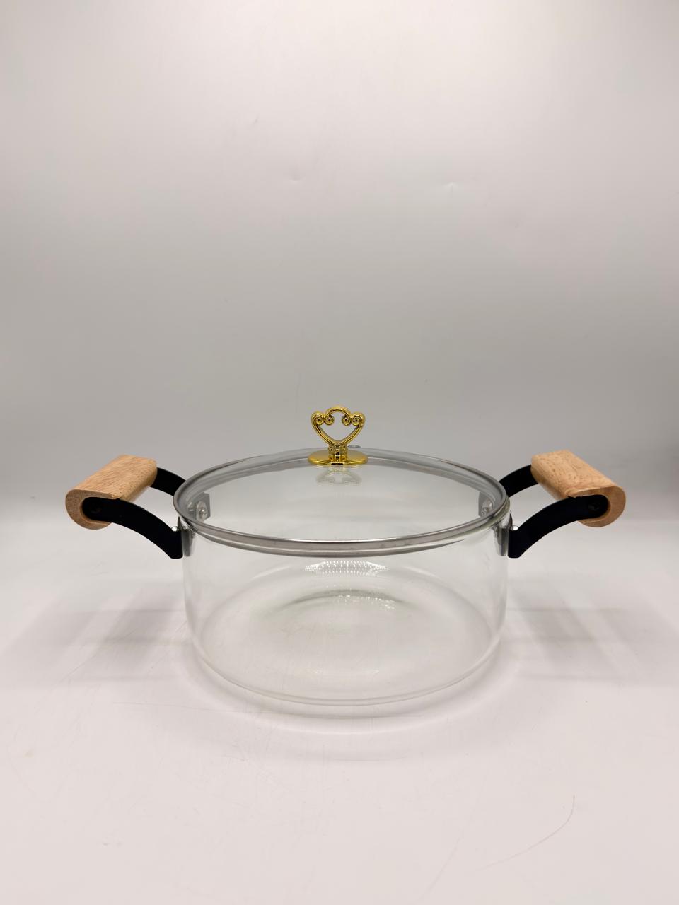 Heritage Glass Casserole with Wooden Handles
