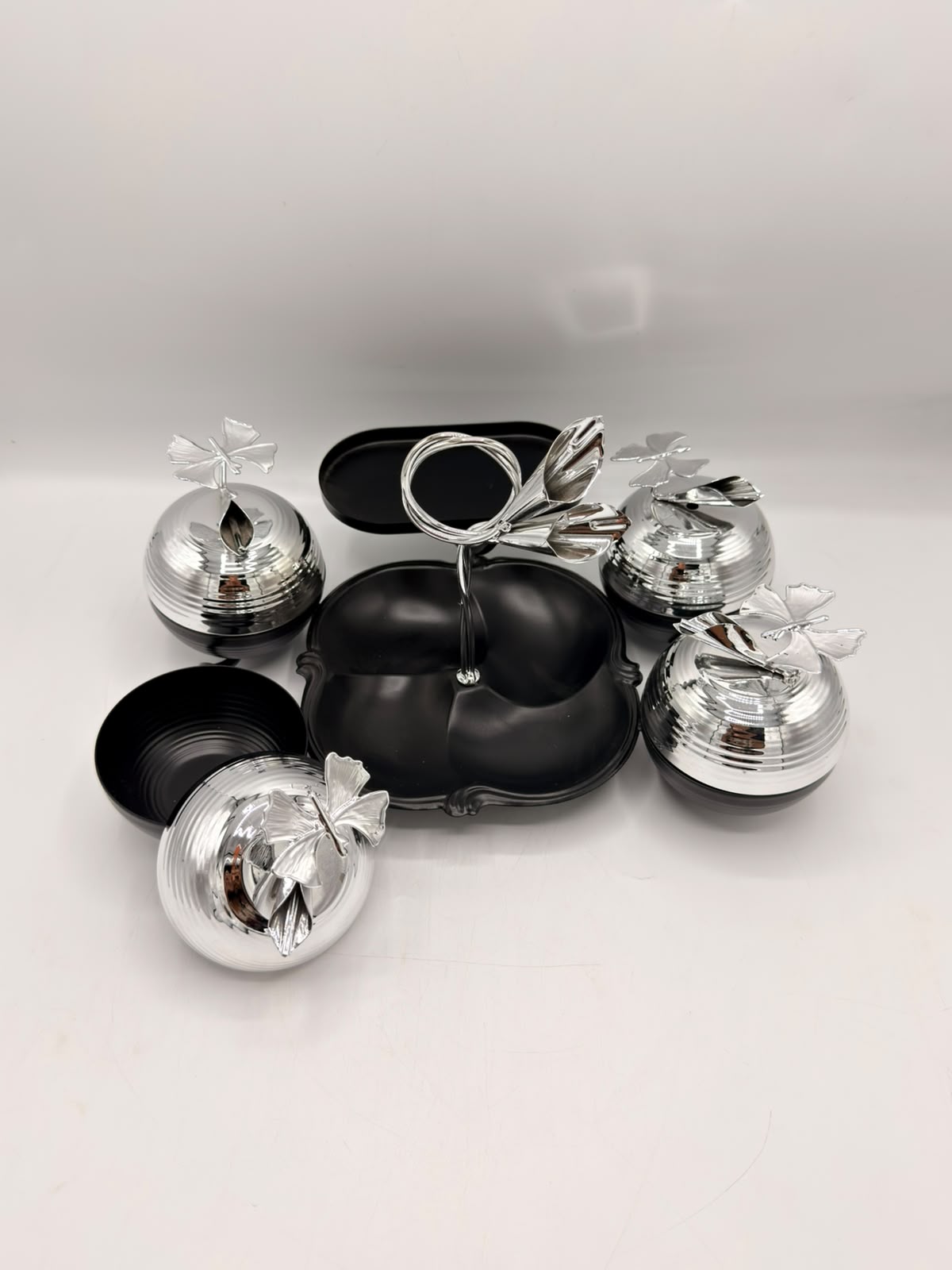 Gold Ginkgo Snack Bowl Server Set