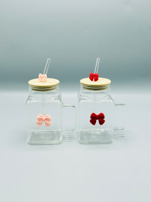 Bow Glass Sipper Mug with Bamboo Lid