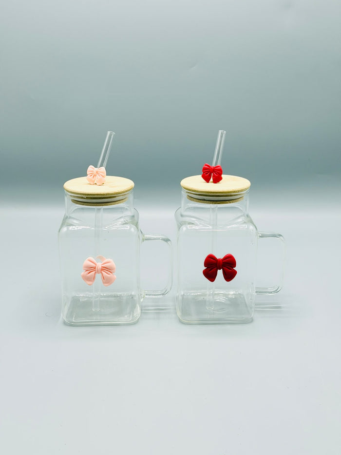 Bow design glass sipper mug