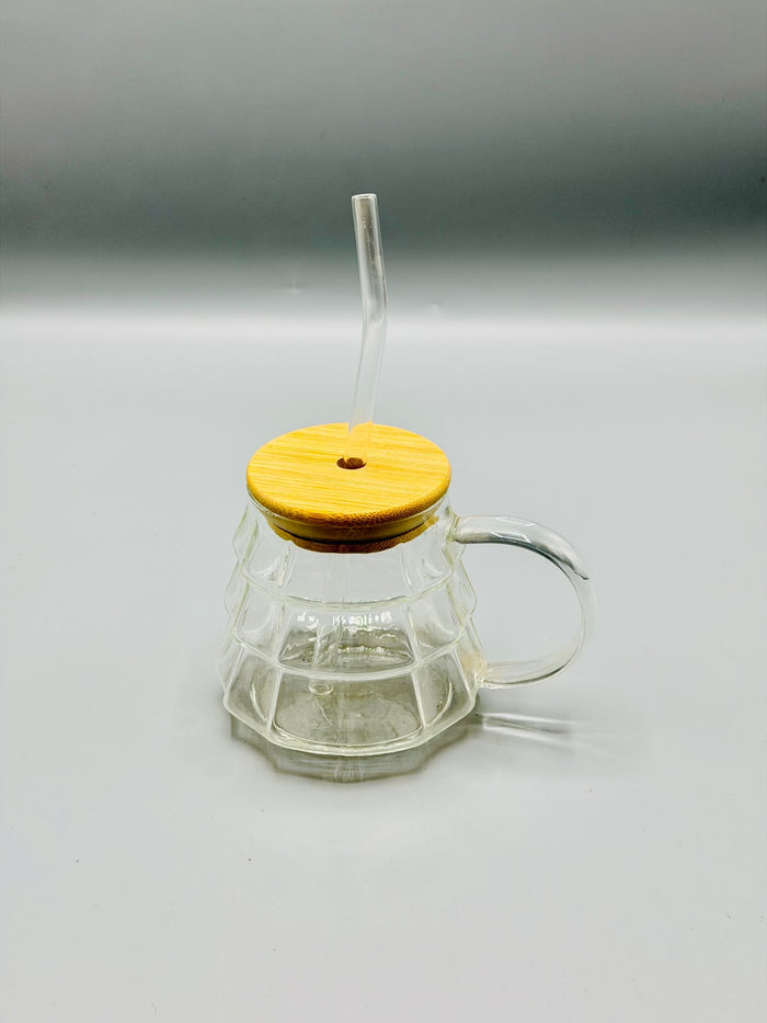 Ribbed glass sipper mug with bamboo lid