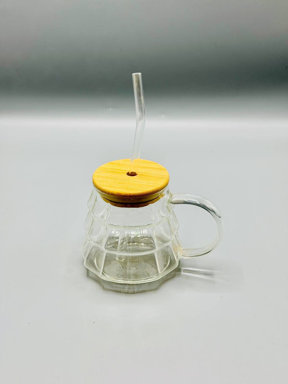 Ribbed Glass Sipper Mug with Bamboo Lid