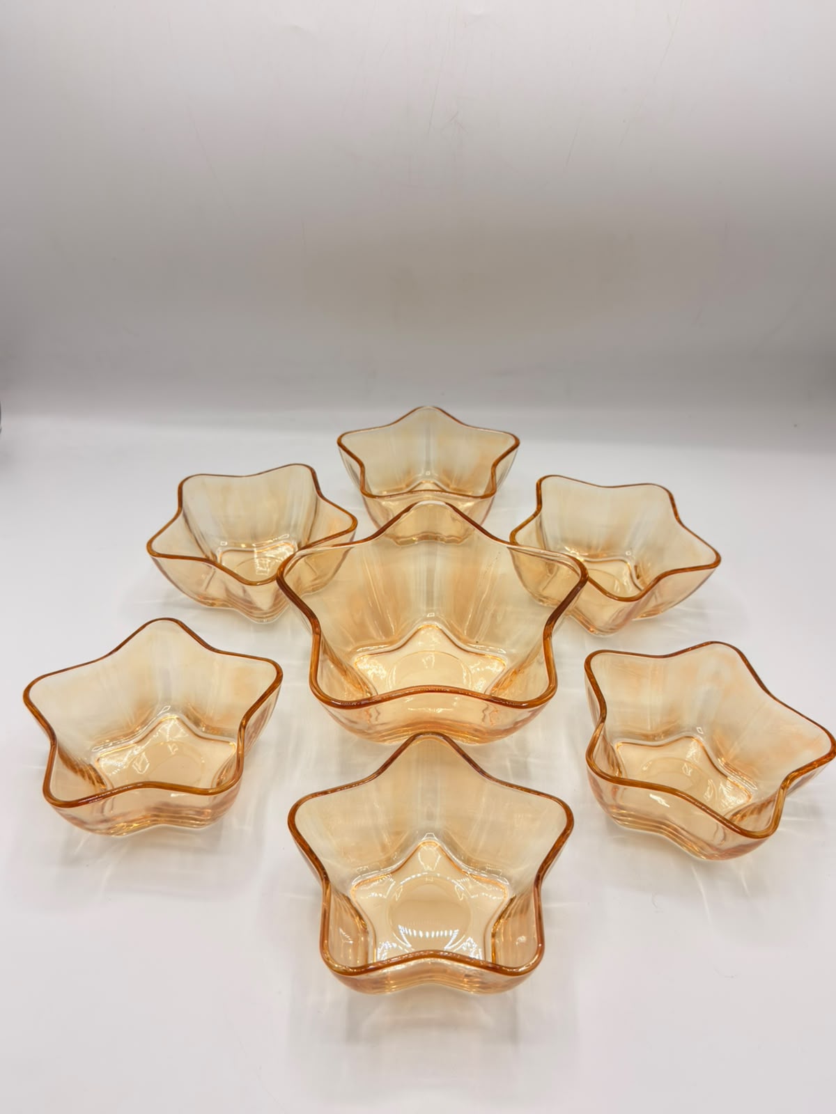 Amber Glass Dessert Bowls (8-5) – 7-Piece Star-Shaped Fruit & Ice Cream Dishes