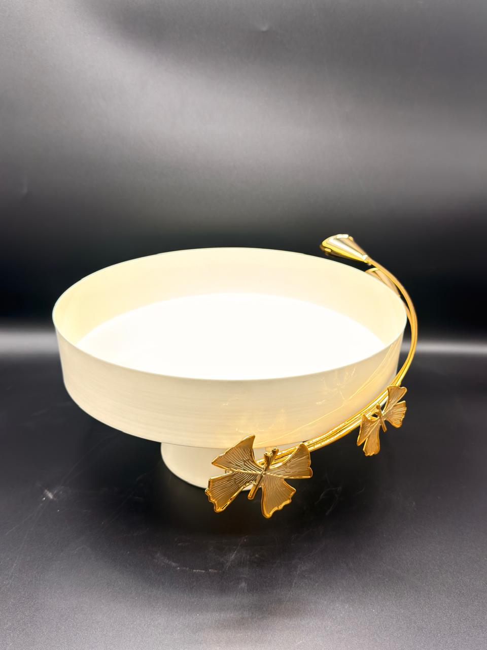 Charming Detailed Iron Fruit Tray — 16-30