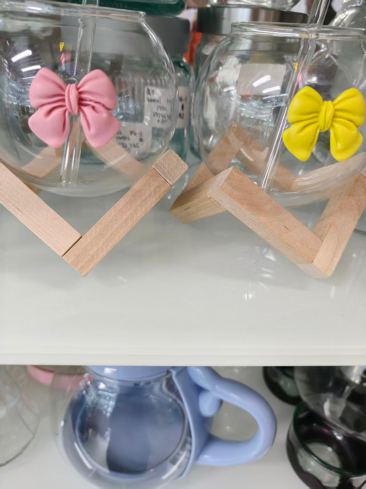Double Wall Glass with Flower Design – Insulated Tea & Coffee Cup